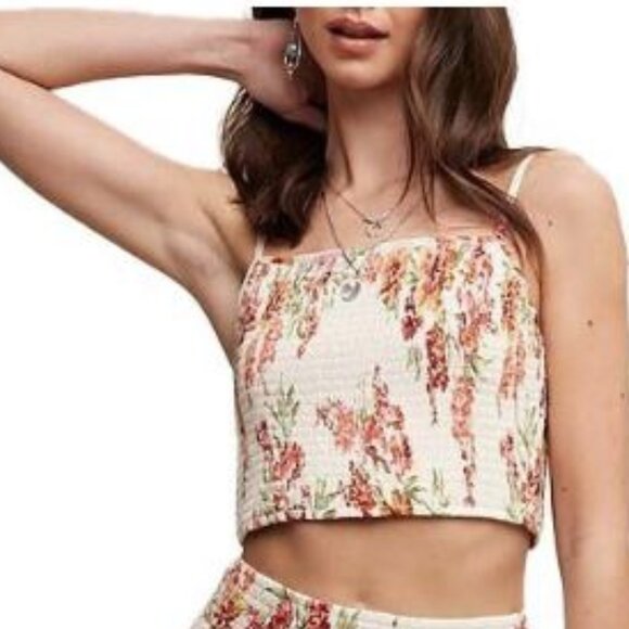 Listicle, Women's Smocked Vacation Tank Top, Large, EUC - Picture 3 of 4